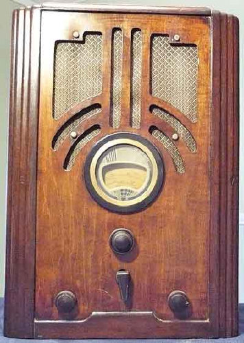 Philco 37-610B_100