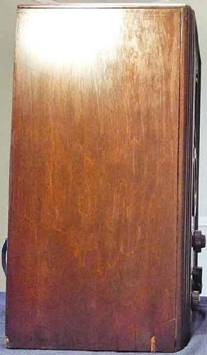 Philco 37-610B_300